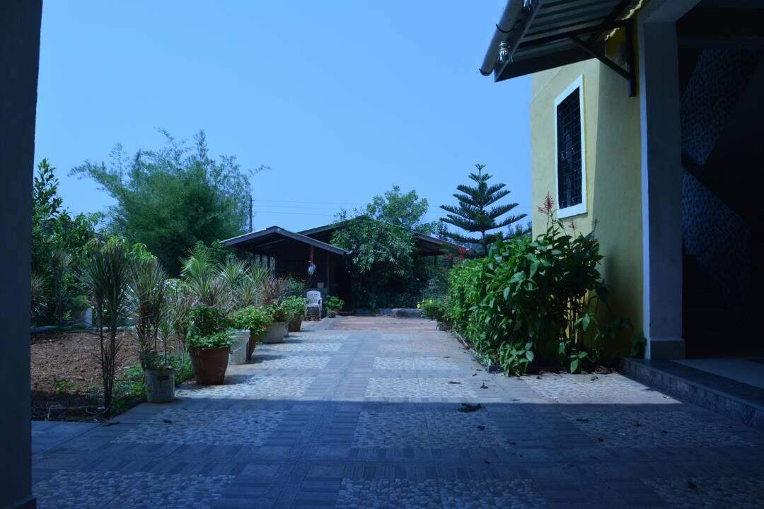 Mango Holiday Resort Kolhapur Exterior foto