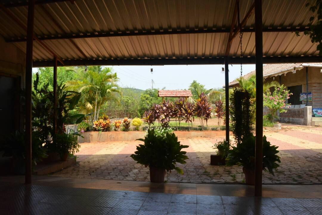 Mango Holiday Resort Kolhapur Exterior foto